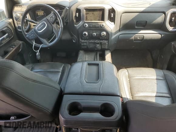 ✅ 2022 GMC Sierra 2500HD Denali • VIN: 1GT49REY8NF268602 • Лот: 80403395. Опубликован ранее на Copart с пробегом 163 707 миль. Бесплатный доступ к архиву аукционных продаж из США и подробный отчёт об истории автомобиля на DreamBid. Изображение 8.