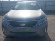 ✅ 2014 Kia Sorento EX • VIN: 5XYKU4A73EG522638 • Lot: 42638383. Wystawiony na IAAI z przebiegiem 126 598 mil. Bezpłatny archiwum sprzedaży aukcyjnych z USA i szczegółowy raport historii pojazdu na DreamBid. Zdjęcie 12.