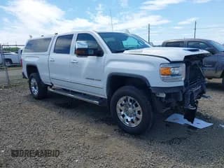✅ 2017 GMC Sierra 2500HD Denali • VIN: 1GT12UEYXHF110776 • Лот: 42161309. Опубликован ранее на IAAI с пробегом 103 634 миль. Бесплатный доступ к архиву аукционных продаж из США и подробный отчёт об истории автомобиля на DreamBid. Изображение 1.