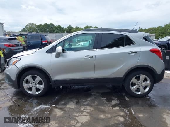 ✅ 2016 Buick Encore • VIN: KL4CJESB6GB732745 • Lot: 43206332. Wystawiony na IAAI z przebiegiem 52 037 mil. Bezpłatny archiwum sprzedaży aukcyjnych z USA i szczegółowy raport historii pojazdu na DreamBid. Zdjęcie 14.