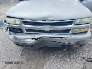 ✅ 2004 Chevrolet Suburban Z71 • VIN: 3GNFK16Z34G288542 • Лот: 42504733. Опубликован ранее на IAAI с пробегом 249 094 миль. Бесплатный доступ к архиву аукционных продаж из США и подробный отчёт об истории автомобиля на DreamBid. Изображение 6.