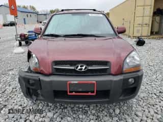 2009 Hyundai Tucson SE z VIN KM8JN12D49U945580, wystawiony jako Copart lot #82759965 z przebiegiem 71 551 mil mil oraz Szkoda całkowita • Salvage title. Historia ofert i sprzedaży dostępna na DreamBid. Obrazek 5.