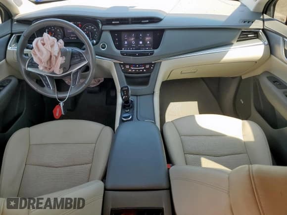 ✅ 2020 Cadillac XT5 Premium Luxury AWD • VIN: 1GYKNDRS8LZ118989 • Lot: 71934915. Listed on Copart with 114,571 mi. Free auction sales archive from the USA and detailed vehicle history report at DreamBid. Image 8.