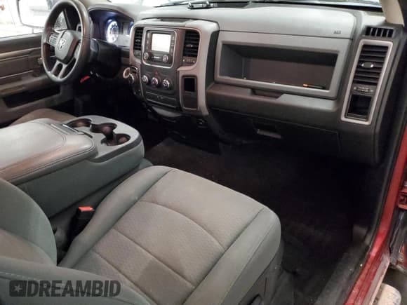 ✅ 2015 Ram 1500 Tradesman • VIN: 3C6JR7AT2FG547066 • Lot: 49626115. Wystawiony na Copart z przebiegiem 210 793 mil. Bezpłatny archiwum sprzedaży aukcyjnych z USA i szczegółowy raport historii pojazdu na DreamBid. Zdjęcie 8.