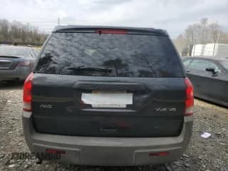 ✅ 2002 Saturn VUE • VIN: 5GZCZ63B32S831159 • Lot: 49900405. Wystawiony na Copart z przebiegiem 254 886 mil. Bezpłatny archiwum sprzedaży aukcyjnych z USA i szczegółowy raport historii pojazdu na DreamBid. Zdjęcie 6.