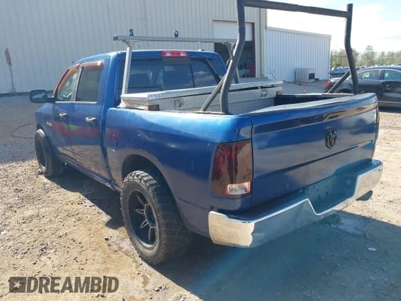 ✅ 2009 Dodge 1500 TRX • VIN: 1D3HB13P89S700689 • Lot: 41863623. Wystawiony na IAAI z przebiegiem 288 099 mil. Bezpłatny archiwum sprzedaży aukcyjnych z USA i szczegółowy raport historii pojazdu na DreamBid. Zdjęcie 3.