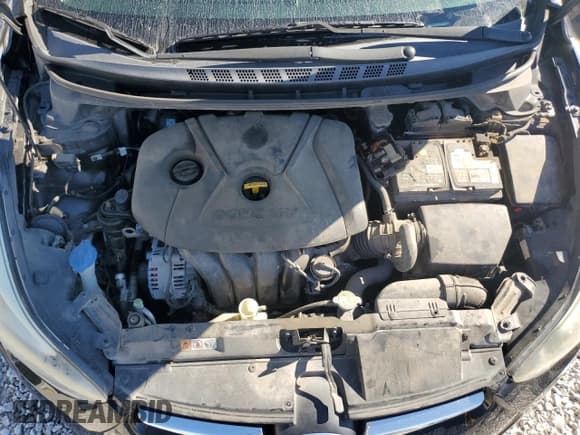 ✅ 2016 Hyundai Elantra SE • VIN: 5NPDH4AE7GH741836 • Lot: 86220755. Listed on Copart with 190,839 mi. Free auction sales archive from the USA and detailed vehicle history report at DreamBid. Image 11.