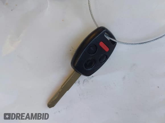 ✅ 2006 Honda CR-V LX • VIN: JHLRD68556C002481 • Lot: 43792620. Wystawiony na IAAI z przebiegiem 158 282 mil. Bezpłatny archiwum sprzedaży aukcyjnych z USA i szczegółowy raport historii pojazdu na DreamBid. Zdjęcie 11.