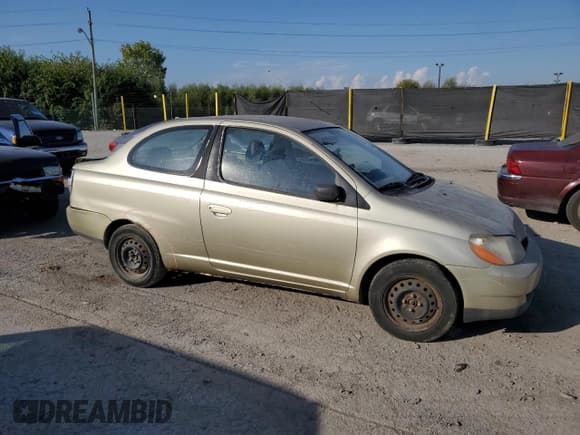 ✅ 2000 Toyota ECHO • VIN: JTDAT1238Y0067532 • Lot: 84948415. Listed on Copart with 107,124 mi. Free auction sales archive from the USA and detailed vehicle history report at DreamBid. Image 4.