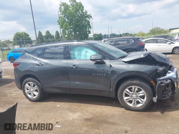 ✅ 2020 Chevrolet Blazer LT • VIN: 3GNKBBRA1LS674883 • Лот: 42653926. Опубликован ранее на IAAI с пробегом 61 187 миль. Бесплатный доступ к архиву аукционных продаж из США и подробный отчёт об истории автомобиля на DreamBid. Изображение 13.