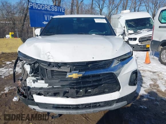 ✅ 2020 Chevrolet Blazer LT • VIN: 3GNKBBRA6LS705853 • Лот: 41646508. Опубликован ранее на IAAI с пробегом 56 115 миль. Бесплатный доступ к архиву аукционных продаж из США и подробный отчёт об истории автомобиля на DreamBid. Изображение 12.