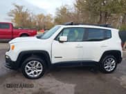 ✅ 2015 Jeep Renegade Latitude • VIN: ZACCJBBT9FPB63813 • Lot: 43671626. Wystawiony na IAAI z przebiegiem 161 029 mil. Bezpłatny archiwum sprzedaży aukcyjnych z USA i szczegółowy raport historii pojazdu na DreamBid. Zdjęcie 14.