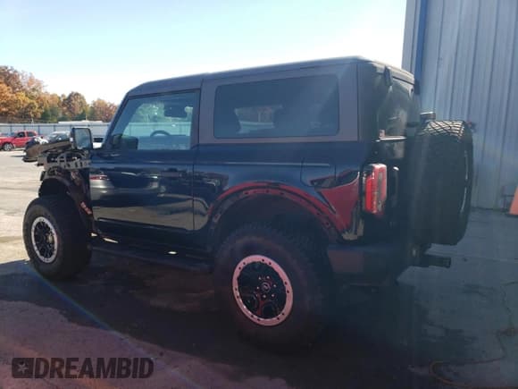 ✅ 2021 Ford Bronco • VIN: 1FMDE5CH0MLA60295 • Лот: 77109024. Опубликован ранее на Copart с пробегом 12 804 миль. Бесплатный доступ к архиву аукционных продаж из США и подробный отчёт об истории автомобиля на DreamBid. Изображение 2.