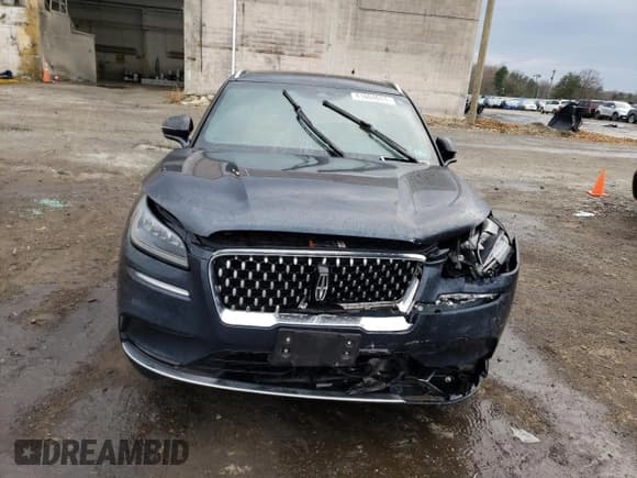 ✅ 2020 Lincoln Corsair Reserve • VIN: 5LMCJ2D90LUL24070 • Lot: 41604653. Wystawiony na Copart z przebiegiem 22 292 mil. Bezpłatny archiwum sprzedaży aukcyjnych z USA i szczegółowy raport historii pojazdu na DreamBid. Zdjęcie 5.