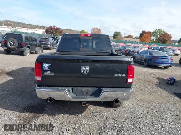 ✅ 2016 Ram 1500 Big Horn • VIN: 3C6RR7LT5GG240556 • Лот: 43556174. Опубликован ранее на IAAI с пробегом 164 174 миль. Бесплатный доступ к архиву аукционных продаж из США и подробный отчёт об истории автомобиля на DreamBid. Изображение 17.