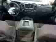 2015 Chevrolet Silverado 2500HD Work Truck z VIN 1GC1KUEG0FF623247, wystawiony jako Copart lot #55618025 z przebiegiem 165 890 mil mil oraz Szkoda całkowita • Salvage title. Historia ofert i sprzedaży dostępna na DreamBid. Obrazek 8.