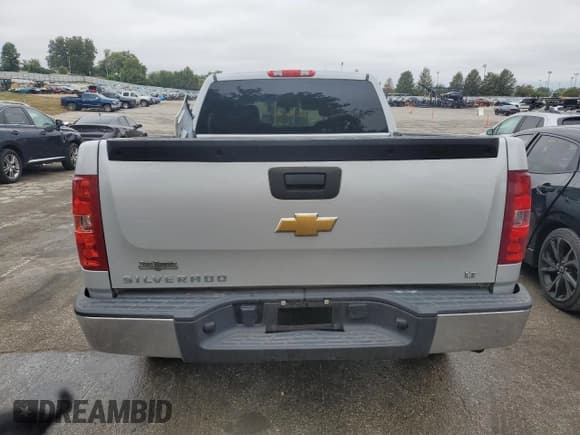 ✅ 2013 Chevrolet Silverado 1500 LT • VIN: 1GCRKSEA0DZ339552 • Lot: 71480494. Listed on Copart with 167,930 mi. Free auction sales archive from the USA and detailed vehicle history report at DreamBid. Image 6.