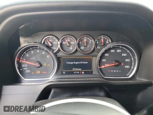 ✅ 2019 Chevrolet Silverado 1500 LT • VIN: 1GCRYDEK1KZ269852 • Lot: 57648615. Wystawiony na Copart z przebiegiem 41 134 mil. Bezpłatny archiwum sprzedaży aukcyjnych z USA i szczegółowy raport historii pojazdu na DreamBid. Zdjęcie 9.