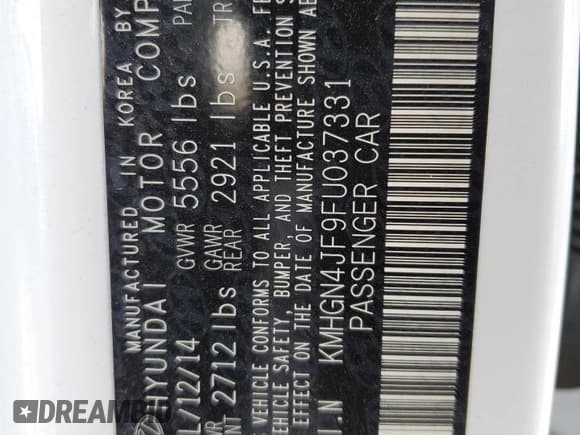 ✅ 2015 Hyundai Genesis 5.0L • VIN: KMHGN4JF9FU037331 • Lot: 84558944. Wystawiony na Copart z przebiegiem 69 384 mil. Bezpłatny archiwum sprzedaży aukcyjnych z USA i szczegółowy raport historii pojazdu na DreamBid. Zdjęcie 12.