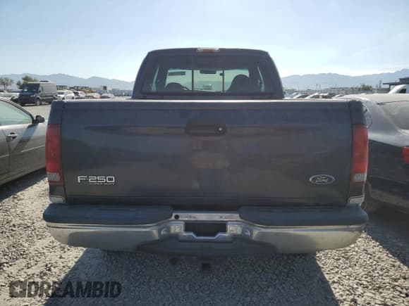 ✅ 1999 Ford F-250 XL • VIN: 1FTNX21L0XED19451 • Lot: 65787795. Listed on Copart with 140,812 mi. Free auction sales archive from the USA and detailed vehicle history report at DreamBid. Image 6.