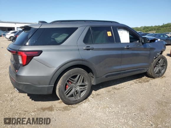✅ 2025 Ford Explorer ST • VIN: 1FMWK8GCXSGA58836 • Lot: 71489395. Listed on Copart with 19,505 mi. Free auction sales archive from the USA and detailed vehicle history report at DreamBid. Image 3.