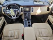 ✅ 2015 Ford Flex Limited • VIN: 2FMHK6D85FBA10980 • Lot: 94265675. Wystawiony na Copart z przebiegiem 71 396 mil. Bezpłatny archiwum sprzedaży aukcyjnych z USA i szczegółowy raport historii pojazdu na DreamBid. Zdjęcie 8.