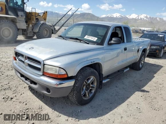✅ 2004 Dodge Dakota SLT • VIN: 1D7GL42N84S693356 • Lot: 53311415. Listed on Copart with 224,342 mi. Free auction sales archive from the USA and detailed vehicle history report at DreamBid. Image 1.