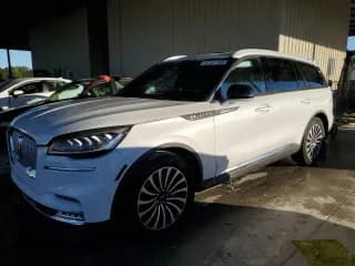 ✅ 2020 Lincoln Aviator Reserve • VIN: 5LM5J7WC5LGL35157 • Лот: 36183703. Опубликован ранее на Copart с пробегом 28 990 миль. Бесплатный доступ к архиву аукционных продаж из США и подробный отчёт об истории автомобиля на DreamBid. Изображение 1.