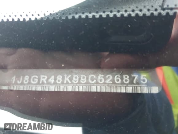 ✅ 2009 Jeep Grand Cherokee Laredo • VIN: 1J8GR48K99C526875 • Lot: 43511729. Listed on IAAI with 177,675 mi. Free auction sales archive from the USA and detailed vehicle history report at DreamBid. Image 9.