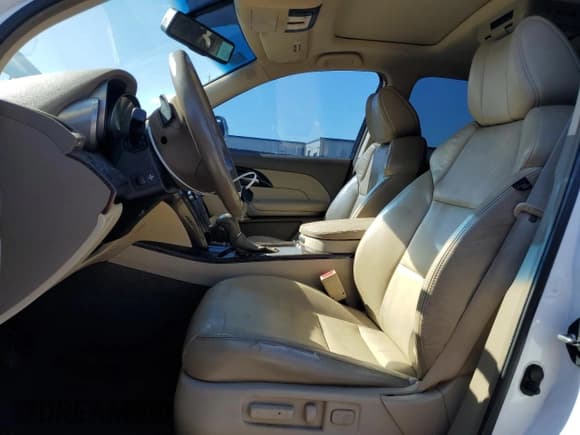 ✅ 2013 Acura MDX • VIN: 2HNYD2H22DH524562 • Lot: 84255115. Listed on Copart with 171,729 mi. Free auction sales archive from the USA and detailed vehicle history report at DreamBid. Image 7.