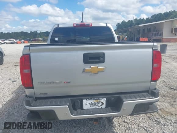 ✅ 2019 Chevrolet Colorado 4WD Z71 • VIN: 1GCGTDEN9K1127490 • Лот: 43338644. Опубликован ранее на IAAI с пробегом 85 920 миль. Бесплатный доступ к архиву аукционных продаж из США и подробный отчёт об истории автомобиля на DreamBid. Изображение 16.