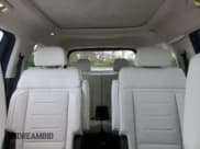 ✅ 2024 Hyundai Santa Fe Calligraphy • VIN: 5NMP5DGL1RH054489 • Lot: 81032475. Listed on Copart with 8,863 mi. Free auction sales archive from the USA and detailed vehicle history report at DreamBid. Image 10.