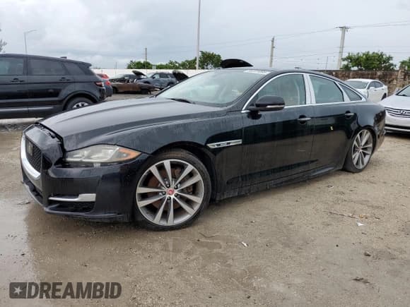 ✅ 2017 Jaguar XJ R-Sport • VIN: SAJWA1C78H8W09597 • Lot: 80223095. Listed on Copart with Not provided. Free auction sales archive from the USA and detailed vehicle history report at DreamBid. Image 1.