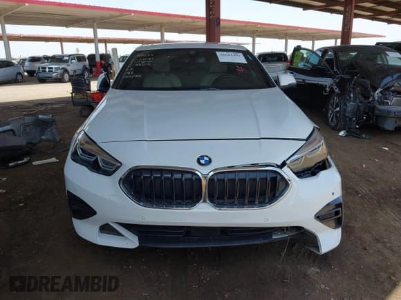 ✅ 2022 BMW 2 Series 228i • VIN: WBA53AK08N7K41185 • Lot: 42644493. Wystawiony na IAAI z przebiegiem 54 144 mil. Bezpłatny archiwum sprzedaży aukcyjnych z USA i szczegółowy raport historii pojazdu na DreamBid. Zdjęcie 12.