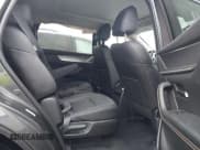 ✅ 2024 Mazda CX-90 S • VIN: JM3KK1HC0R1116434 • Lot: 43761256. Wystawiony na IAAI z przebiegiem 29 617 mil. Bezpłatny archiwum sprzedaży aukcyjnych z USA i szczegółowy raport historii pojazdu na DreamBid. Zdjęcie 8.