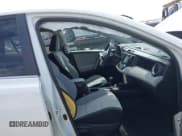 ✅ 2018 Toyota RAV4 XLE • VIN: 2T3WFREV7JW408560 • Lot: 42296818. Listed on IAAI with 130,493 mi. Free auction sales archive from the USA and detailed vehicle history report at DreamBid. Image 5.