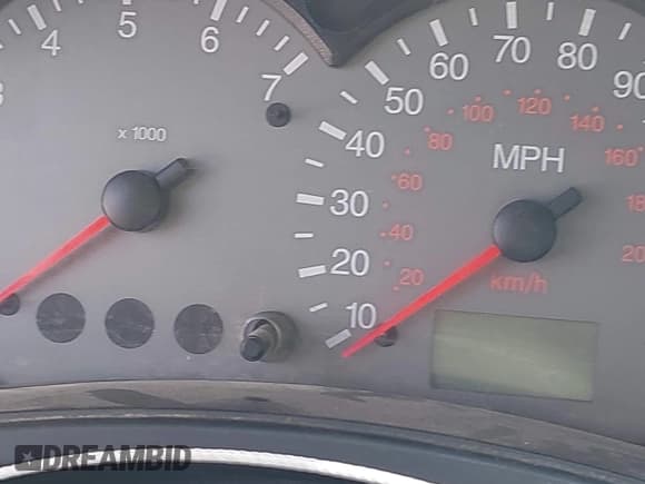 ✅ 2003 Ford Focus ZX5 • VIN: 3FAFP37373R188081 • Lot: 43005576. Wystawiony na IAAI z przebiegiem Nie podano. Bezpłatny archiwum sprzedaży aukcyjnych z USA i szczegółowy raport historii pojazdu na DreamBid. Zdjęcie 15.