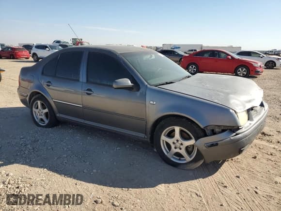 ✅ 2005 Volkswagen Jetta GL • VIN: 3VWRK69M15M029485 • Lot: 76056274. Listed on Copart with 147,559 mi. Free auction sales archive from the USA and detailed vehicle history report at DreamBid. Image 4.
