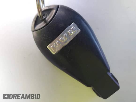 2017 Ram 1500 Laramie z VIN 1C6RR6NT8HS642959, wystawiony jako IAAI lot #43053989 z przebiegiem 88 050 mil mil oraz . Historia ofert i sprzedaży dostępna na DreamBid. Obrazek 11.