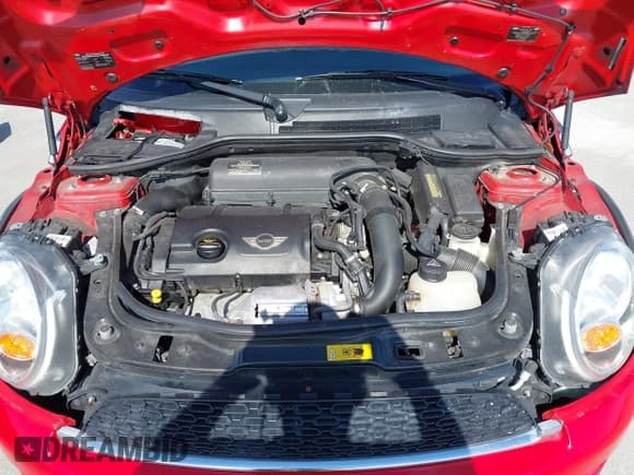 ✅ 2011 MINI Convertible S • VIN: WMWZP3C55BT249405 • Lot: 41461640. Wystawiony na IAAI z przebiegiem 59 856 mil. Bezpłatny archiwum sprzedaży aukcyjnych z USA i szczegółowy raport historii pojazdu na DreamBid. Zdjęcie 10.