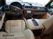 ✅ 2008 Chevrolet Avalanche 2LT • VIN: 3GNEC12038G277370 • Lot: 69767845. Wystawiony na Copart z przebiegiem 307 347 mil. Bezpłatny archiwum sprzedaży aukcyjnych z USA i szczegółowy raport historii pojazdu na DreamBid. Zdjęcie 8.