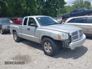 ✅ 2006 Dodge Dakota SLT • VIN: 1D7HE42K46S713951 • Лот: 42698764. Опубликован ранее на IAAI с пробегом 226 468 миль. Бесплатный доступ к архиву аукционных продаж из США и подробный отчёт об истории автомобиля на DreamBid. Изображение 1.