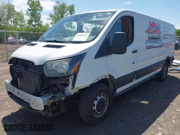 ✅ 2016 Ford Transit Cargo • VIN: 1FTYR2ZM5GKA32015 • Лот: 42288362. Опубликован ранее на IAAI с пробегом 227 261 миль. Бесплатный доступ к архиву аукционных продаж из США и подробный отчёт об истории автомобиля на DreamBid. Изображение 18.