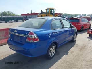 ✅ 2011 Chevrolet Aveo 1LT • VIN: KL1TD5DE8BB137545 • Lot: 42122451. Wystawiony na IAAI z przebiegiem 188 034 mil. Bezpłatny archiwum sprzedaży aukcyjnych z USA i szczegółowy raport historii pojazdu na DreamBid. Zdjęcie 4.
