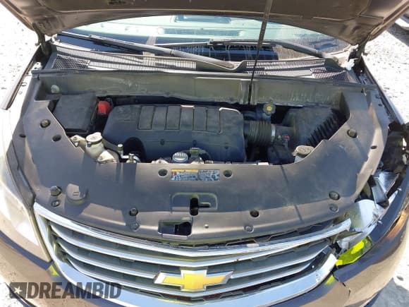 ✅ 2017 Chevrolet Traverse LT • VIN: 1GNKVHKD1HJ163696 • Lot: 43313774. Wystawiony na IAAI z przebiegiem 157 516 mil. Bezpłatny archiwum sprzedaży aukcyjnych z USA i szczegółowy raport historii pojazdu na DreamBid. Zdjęcie 10.