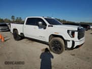 ✅ 2024 GMC Sierra 3500HD AT4 • VIN: 1GT49VEY2RF133484 • Lot: 82182714. Wystawiony na Copart z przebiegiem Nie podano. Bezpłatny archiwum sprzedaży aukcyjnych z USA i szczegółowy raport historii pojazdu na DreamBid. Zdjęcie 4.