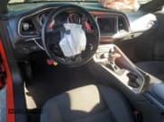 ✅ 2019 Dodge Challenger R/T Scat Pack • VIN: 2C3CDZFJ0KH547164 • Lot: 80416933. Wystawiony na Copart z przebiegiem 25 012 mil. Bezpłatny archiwum sprzedaży aukcyjnych z USA i szczegółowy raport historii pojazdu na DreamBid. Zdjęcie 8.