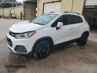 2022 Chevrolet Trax LT с VIN KL7CJPSM2NB556886, выставлен на аукционе Copart как лот 82160975 с пробегом 60 790 миль миль и Чистый • Clean title. История ставок и продаж доступна на DreamBid. Изображение 1.