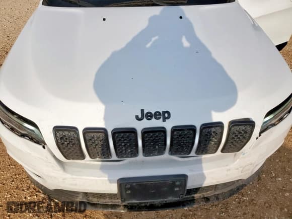 ✅ 2020 Jeep Cherokee Latitude Plus • VIN: 1C4PJLLB9LD602340 • Лот: 71931755. Опубликован ранее на Copart с пробегом 61 116 миль. Бесплатный доступ к архиву аукционных продаж из США и подробный отчёт об истории автомобиля на DreamBid. Изображение 11.