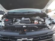 ✅ 2023 Chevrolet Silverado 1500 LT Trail Boss • VIN: 3GCUDFE88PG190420 • Lot: 87728935. Wystawiony na Copart z przebiegiem 54 396 mil. Bezpłatny archiwum sprzedaży aukcyjnych z USA i szczegółowy raport historii pojazdu na DreamBid. Zdjęcie 12.